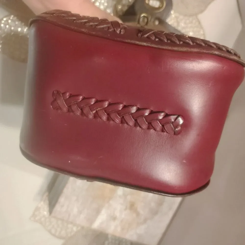 Elegant Burgundy Leather Bag